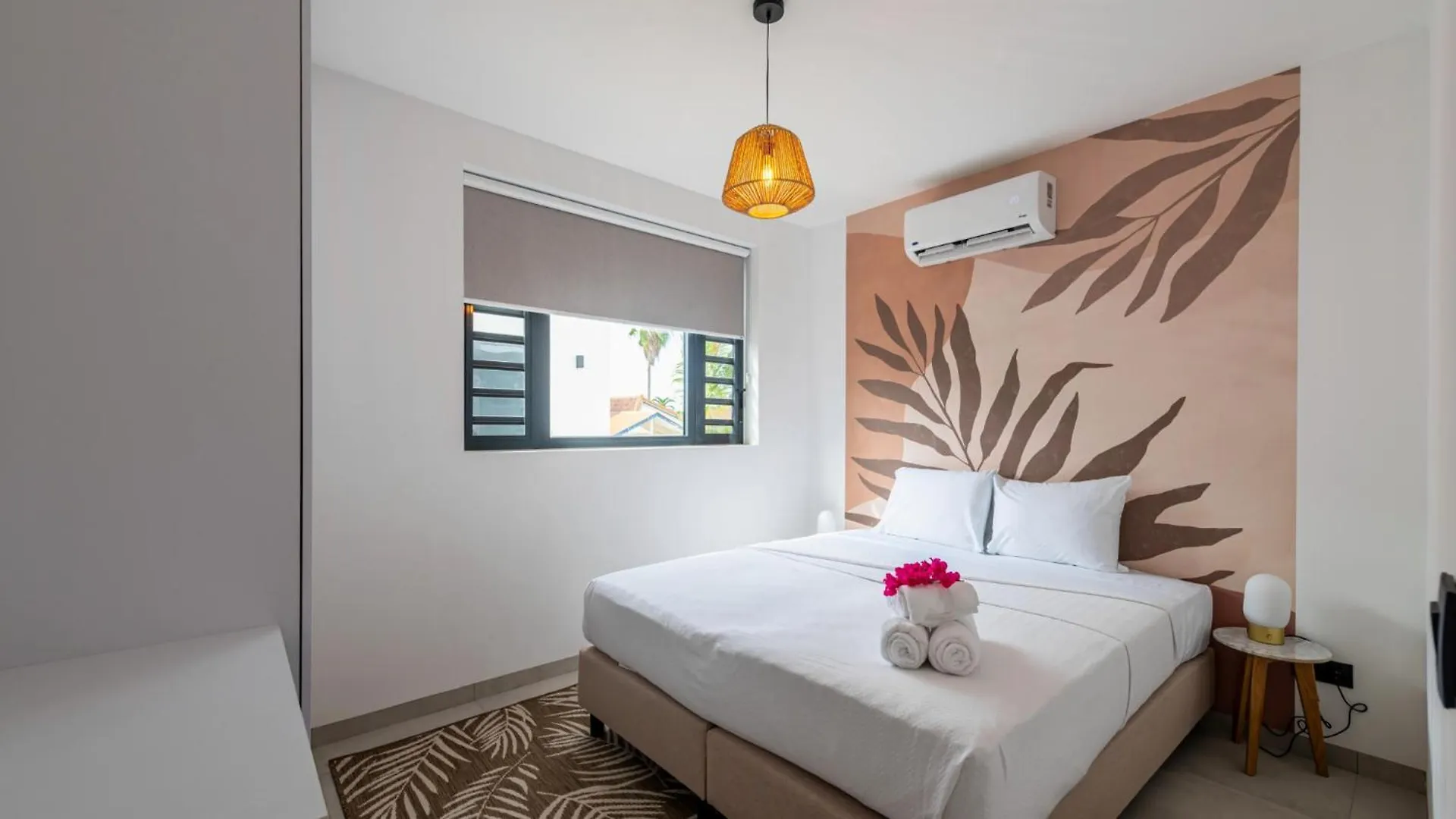 Palm Suite - Newly Constructed Poolside Apartment Just Minutes From The Beach Jan Thiel 0*,  Κουρασάο