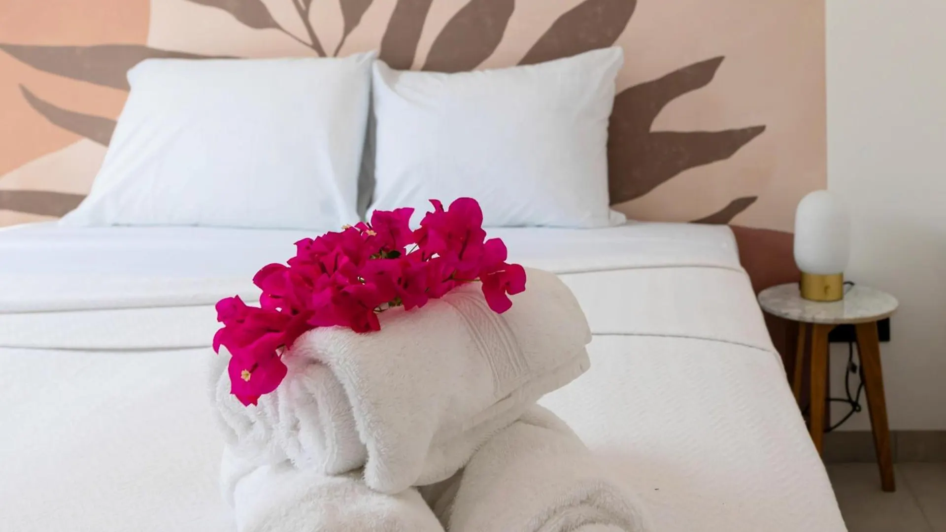 Palm Suite - Newly Constructed Poolside Apartment Just Minutes From The Beach Jan Thiel
